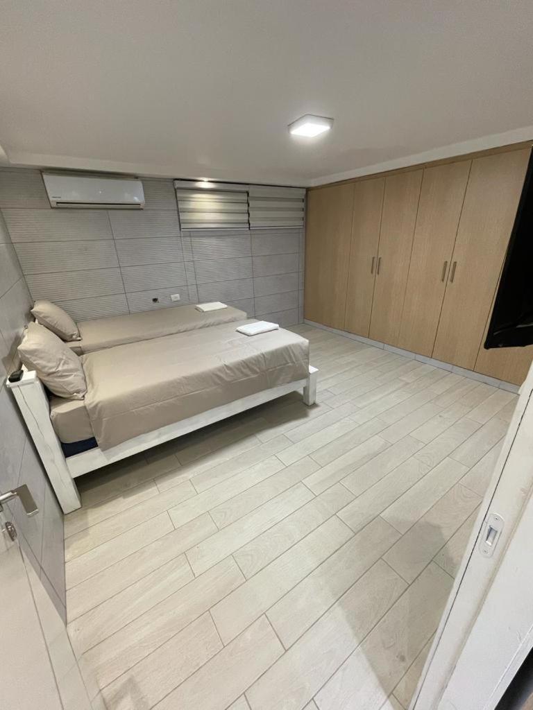 Villa White-Design 엘라트 외부 사진
